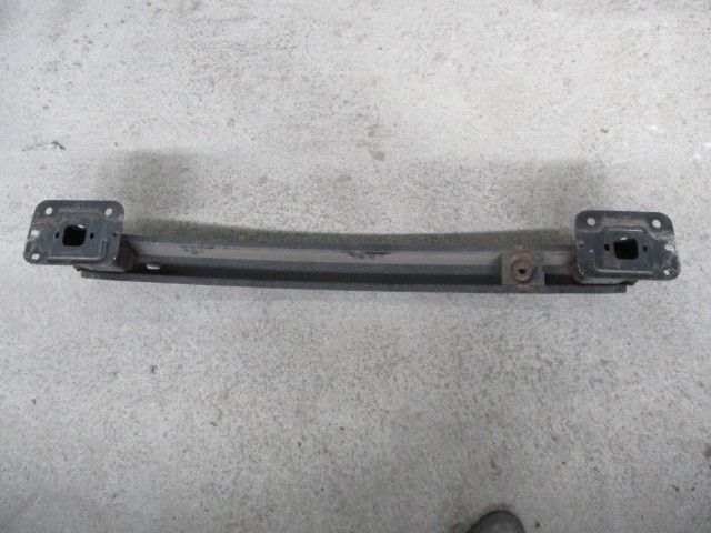 Reforço pára-choques trás FORD Focus I Sedan (DFW)