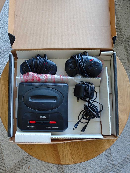 konsola SEGA MEGADRIVE 2 + gry