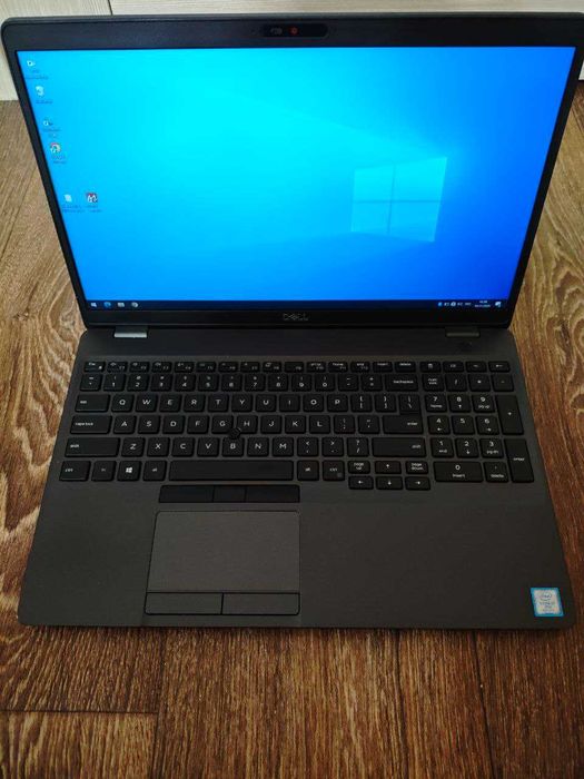 DELL latitude 5500 i7-8665\16gb ddr4\256 SSD FullHD