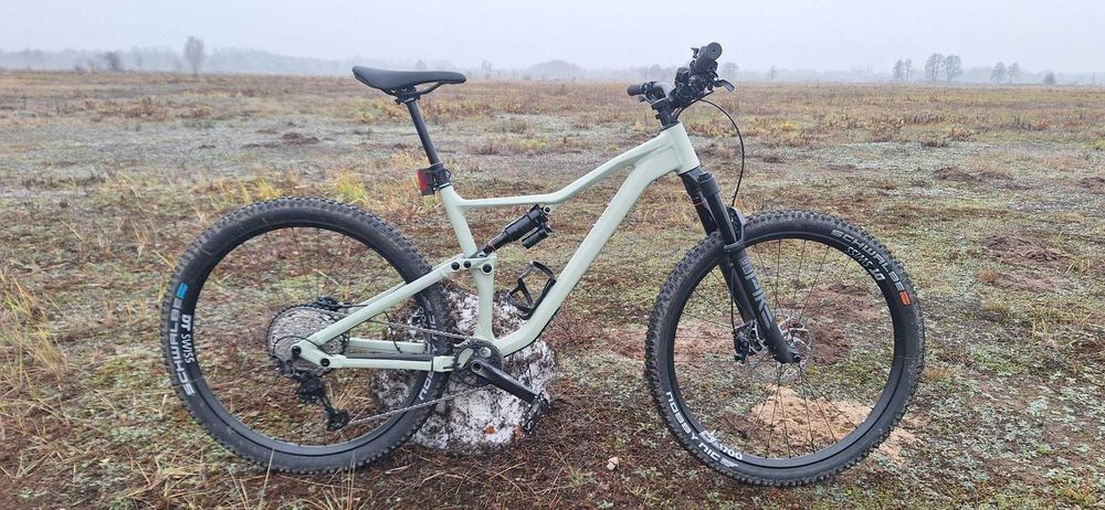 Rower MTB Trail Rose Ground Control 3 - dobry na podjazdy i zjazdy