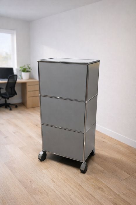 USM Haller trolley alto com portas e gaveta