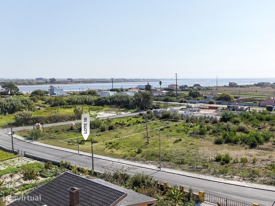 Terreno a 500mts da praia em zona tranquila - 2,5Km Torreira