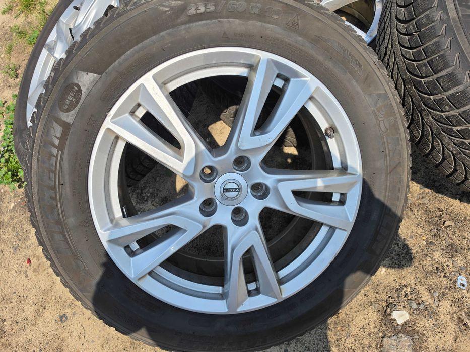 Felgi z oponami 18 cali volvo xc60 i xc40