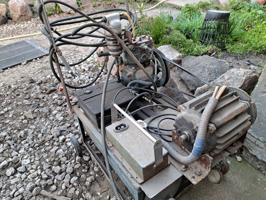 Воздушный компрессор