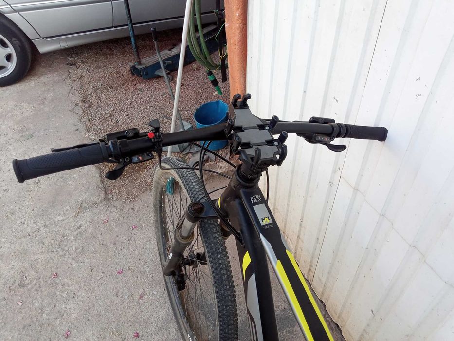 Bicicleta BTT Eleven