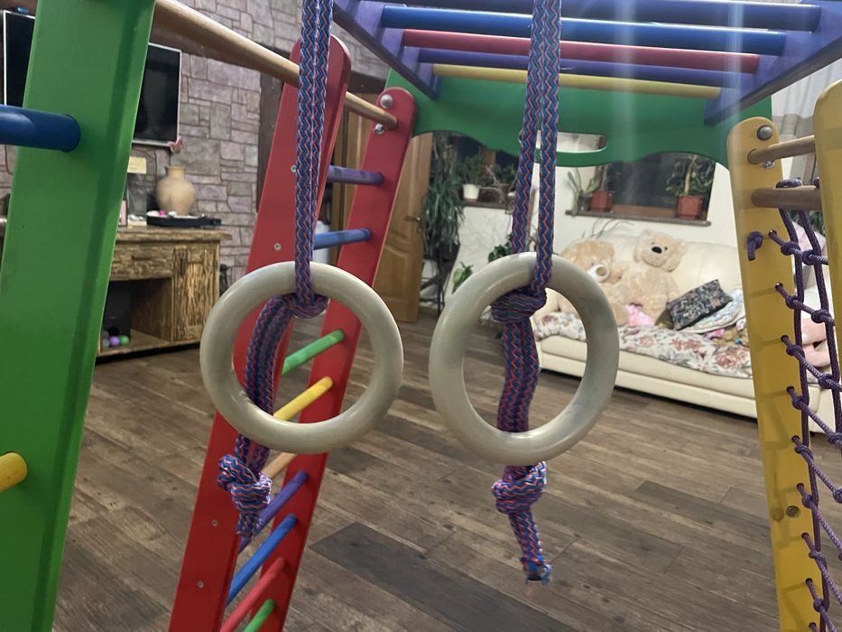 Детский спортивный комплекс