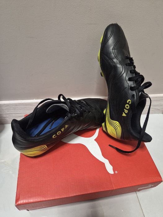 Футбольні бутси adidas