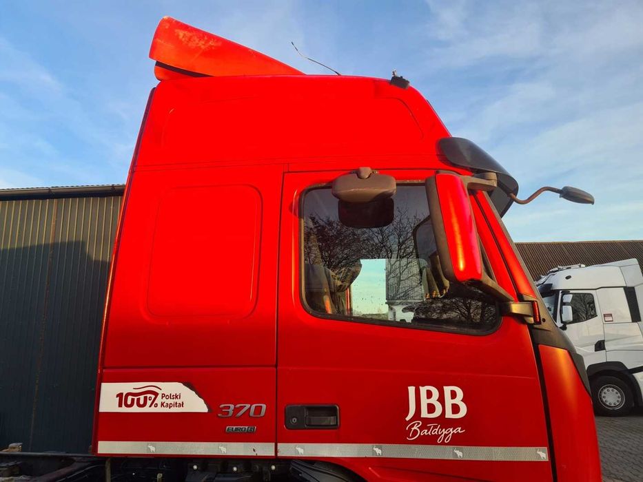 Kabina kompletna VOLVO FM 4 EURO 6 globetrotter