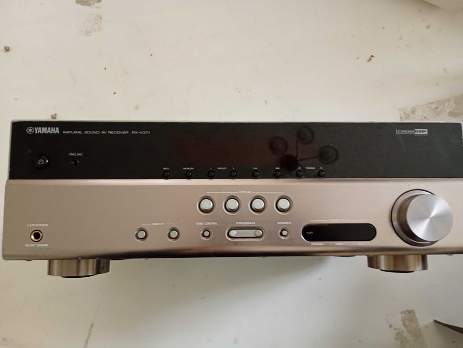 Amplituner kina domowego Yamaha RX-371