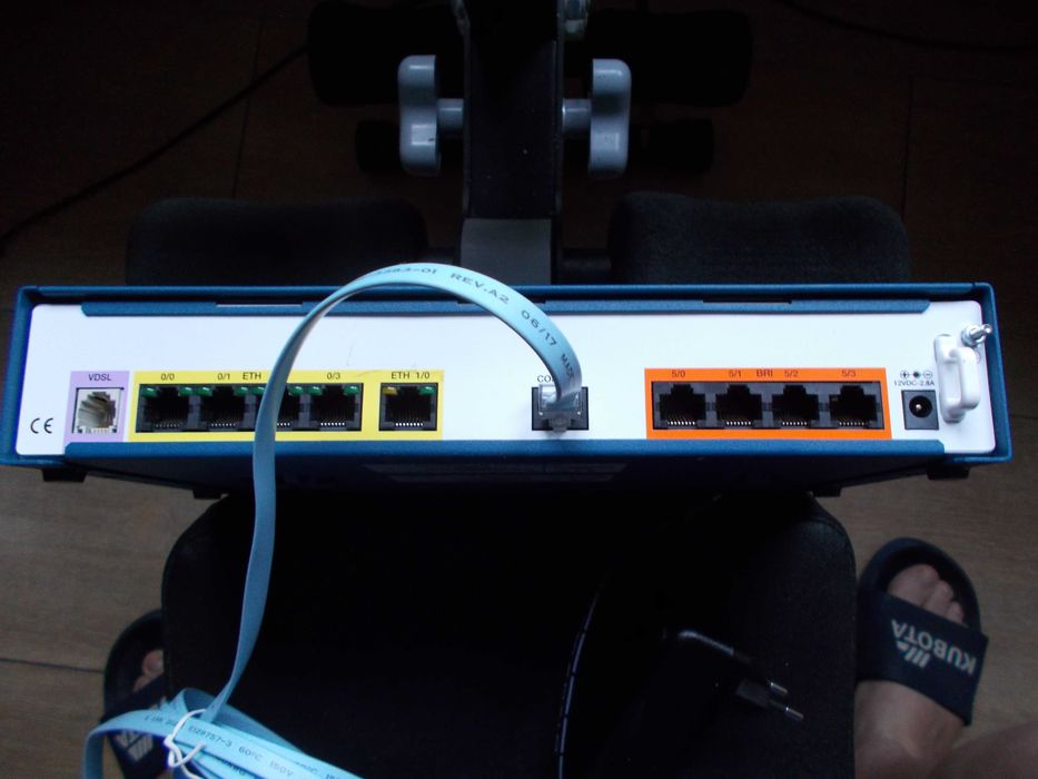 Router profesjonalny Oneaccess 425 (OS5) firmy Ekinops, używany