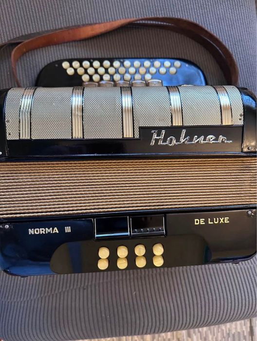 Concertina hohner em lá sustenido
