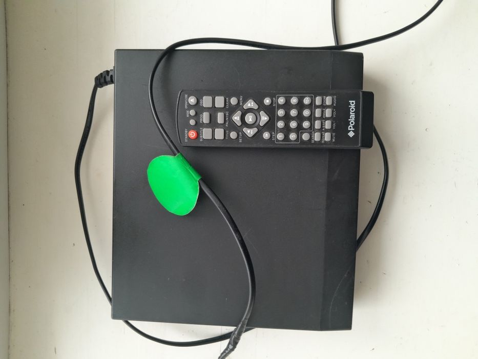 Новий плеєр Polaroid для дисків HDMI DVD PLAYER  PLA19DP001A пульт