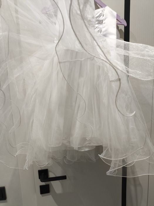 Продам дитячу святкову сукню