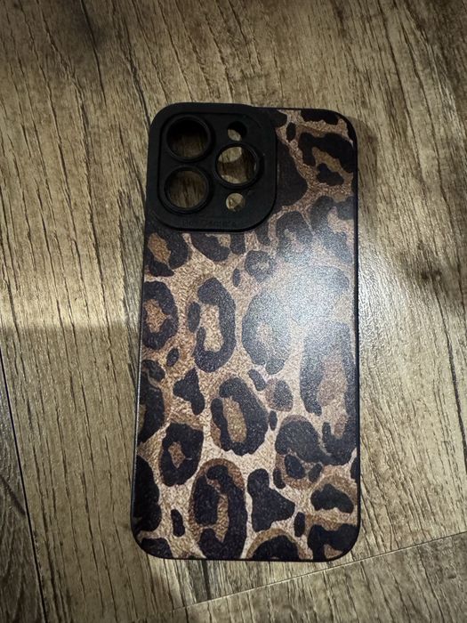 Чехол на айфон 15 про макс новий і скло захасне на камери блискуче