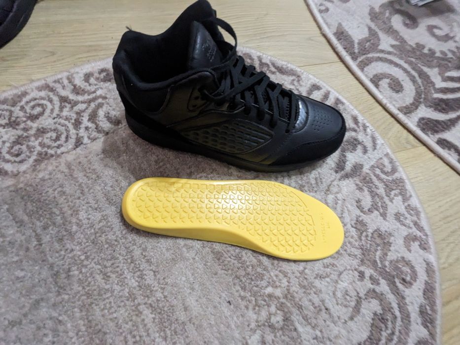 Кросовки TredSafe