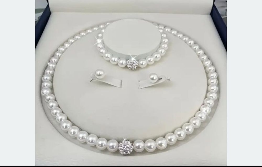 Набір прикрас | Імітація перлин | Намисто + браслет + сережки |