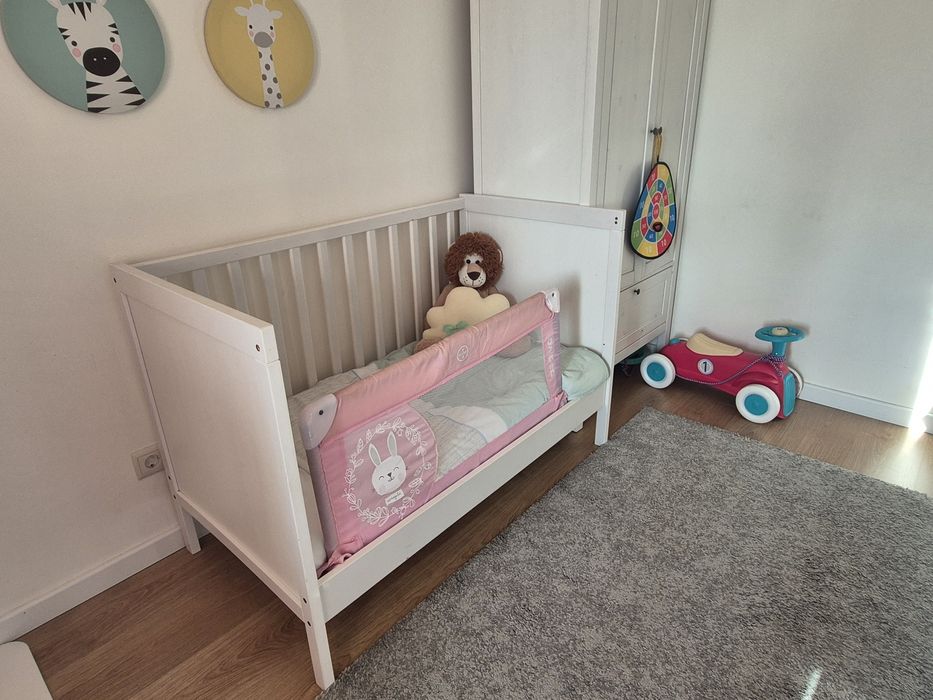 Berço Sundvik IKEA + colchão