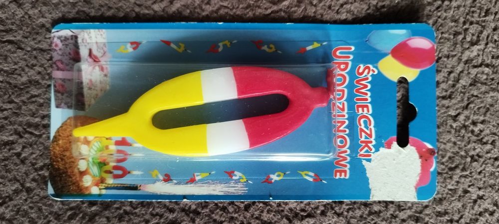 Świeczka urodzinowa. Nr. 0 i 1. Nowe