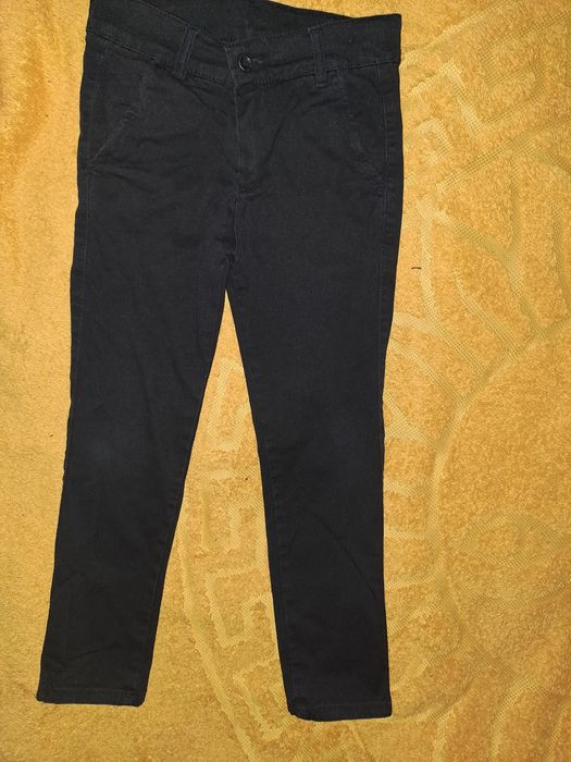 Джинсы для мальчика 6-7 лет