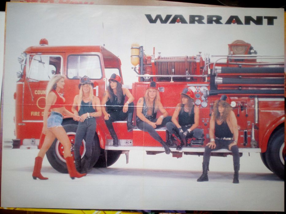 Рок и Поп-плакаты ( начало 90-х)+журналы Heavy metal+CD