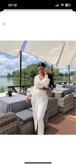 Комтюм трійка вʼязаний