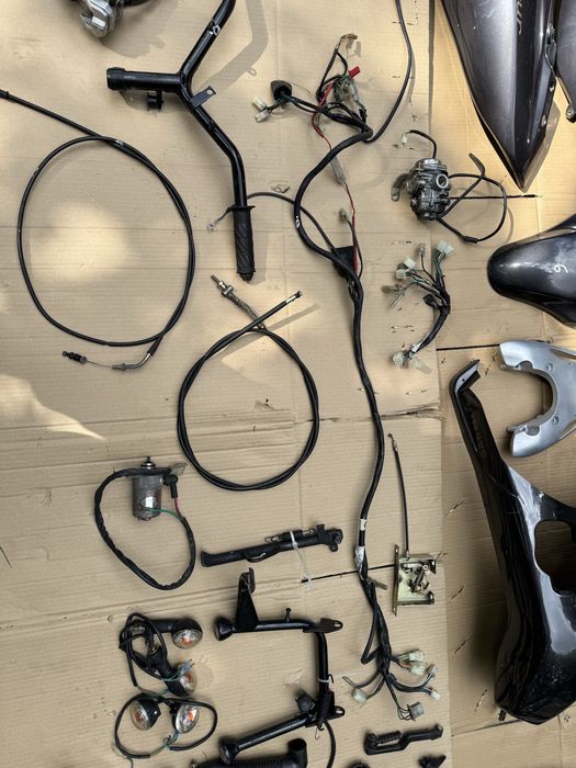 Skuter 50 4t Garelli Tiesse chińskie każde 50 cc 4sów owiewka czasza