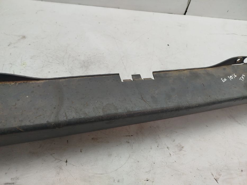 Pára-choques trás MERCEDES-BENZ Vito / Vito Combi (W639)