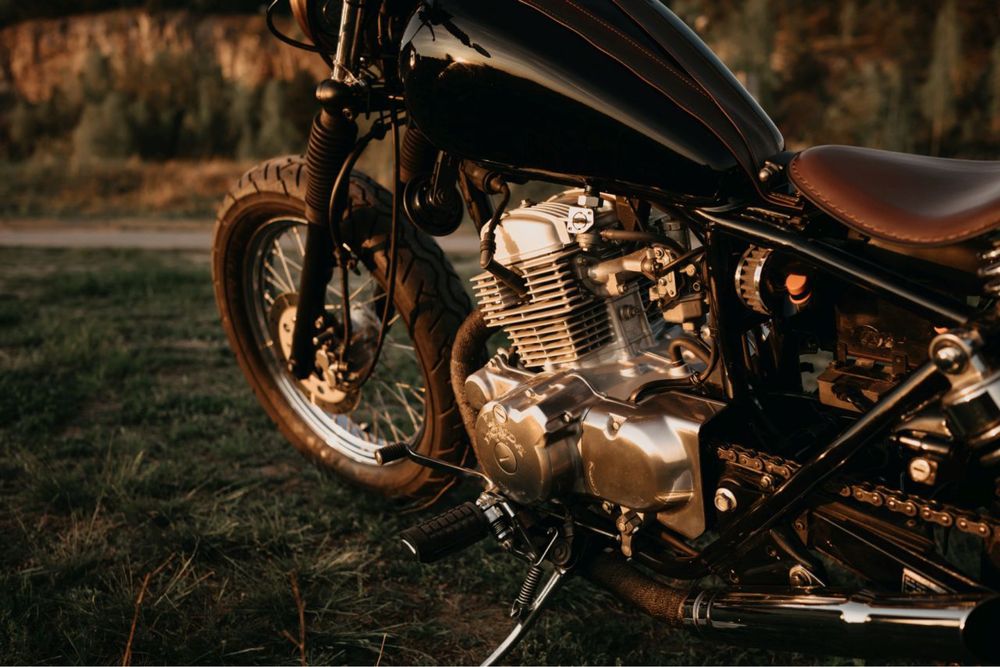 Honda CA Rebel 125 bobber