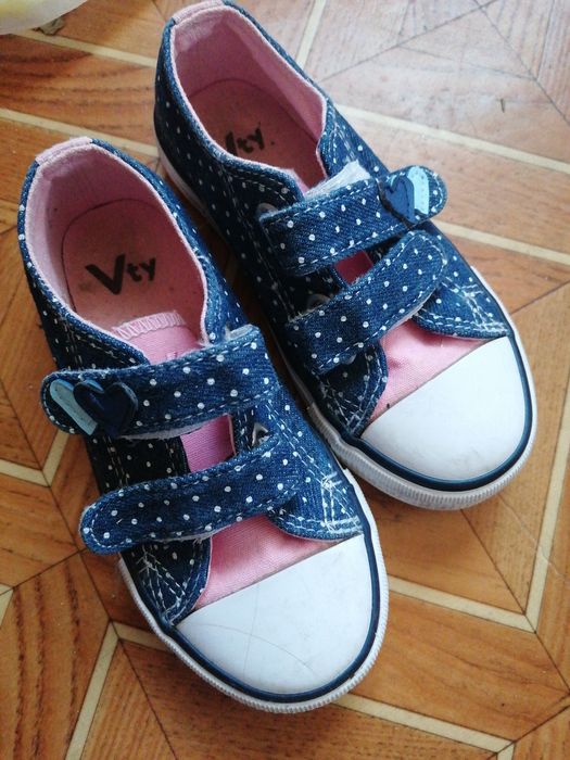 Trampki dziewczęce