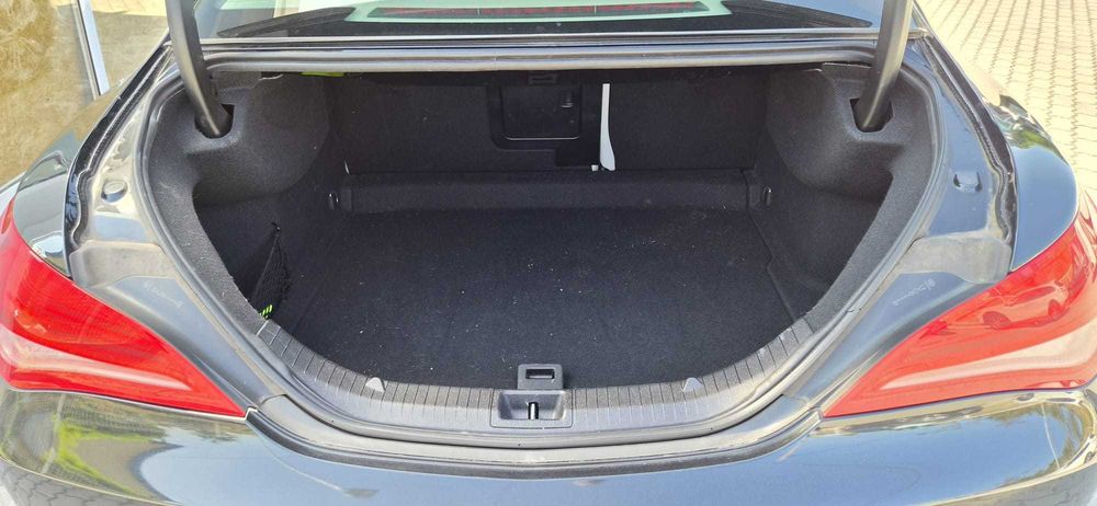 Mercedes-Benz CLA 180 Urban Nacional