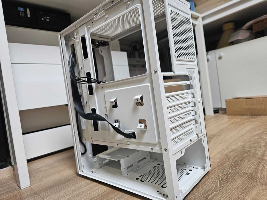 Obudowa komputerowa Darkflash DK151 LED