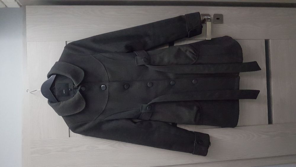 Płaszcz damski rozm. M marki CARRY