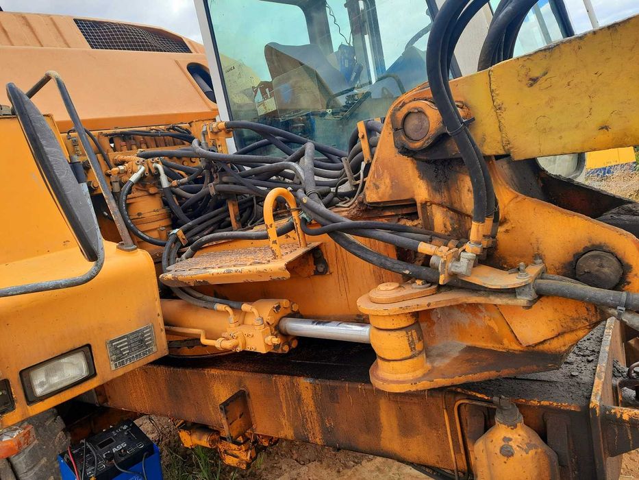 koparka liebherr 310 części most zwrotnica silnik pompa ramie łyżka