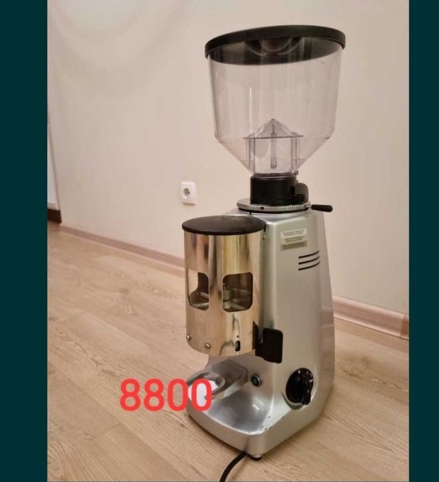 Кавомолка бункерна "Juice Master "