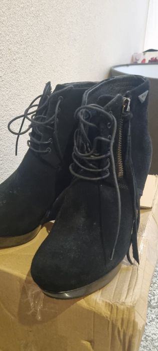 Diesel botins novos tamanho 37