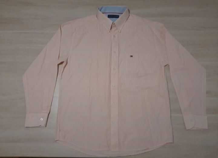 Camisa Tommy Hilfiger Tamanho M