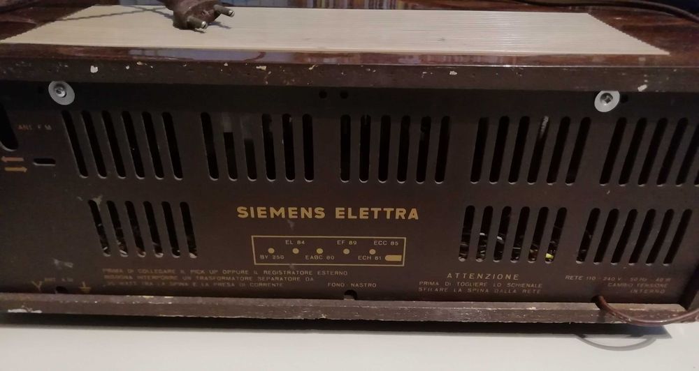 Rádio Siemens Elletra
