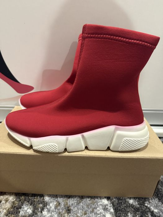 Чобітки чулки демі та ugg  зимові оригінал