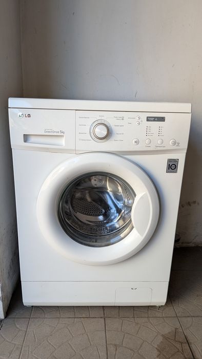 Стиральная машинка LG 5 kg Direct Drive под ремонт, запчасти
