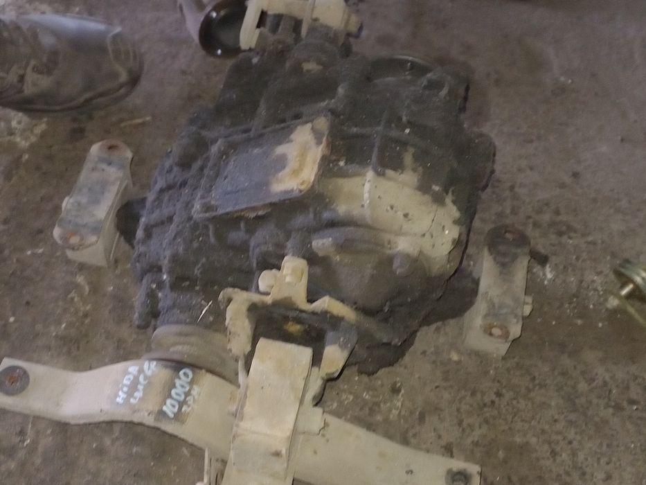 Продам роздатку ніва шевроле.