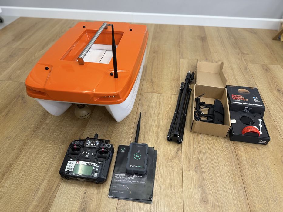 Szanti 2 xl + naviboat +chirp 2+ pokrowiec, aku, wzmacniacz full zest.