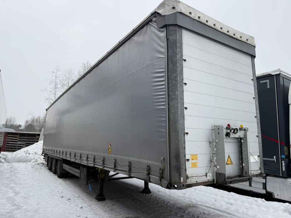 Schmitz Cargobull // OŚ PODNOSZONA // DACH PODNOSZONY  // OSIE SAF // BARDZO ŁADNA  2017 // DOBRY STAN // ŁADNA PODŁOGA // Salon Polska //