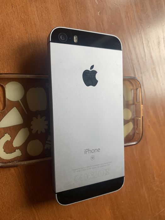 IPhone SE 32GB desbloqueado