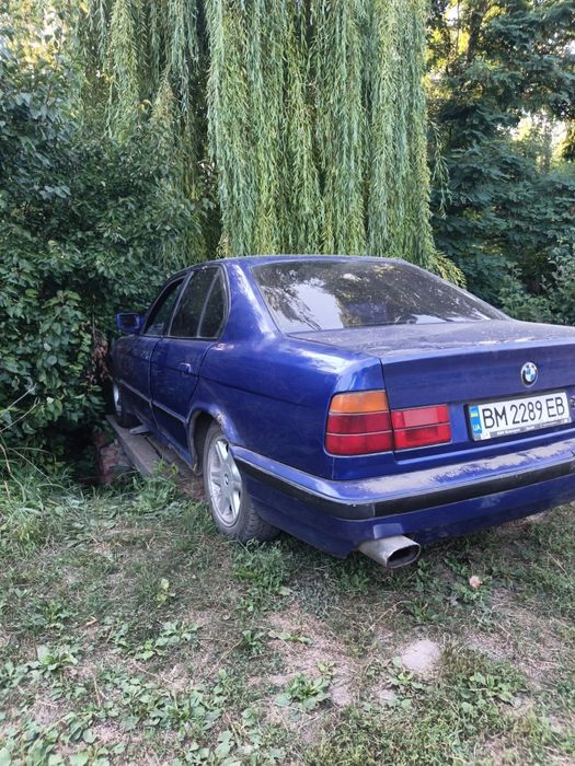 Продам БМВ 525...