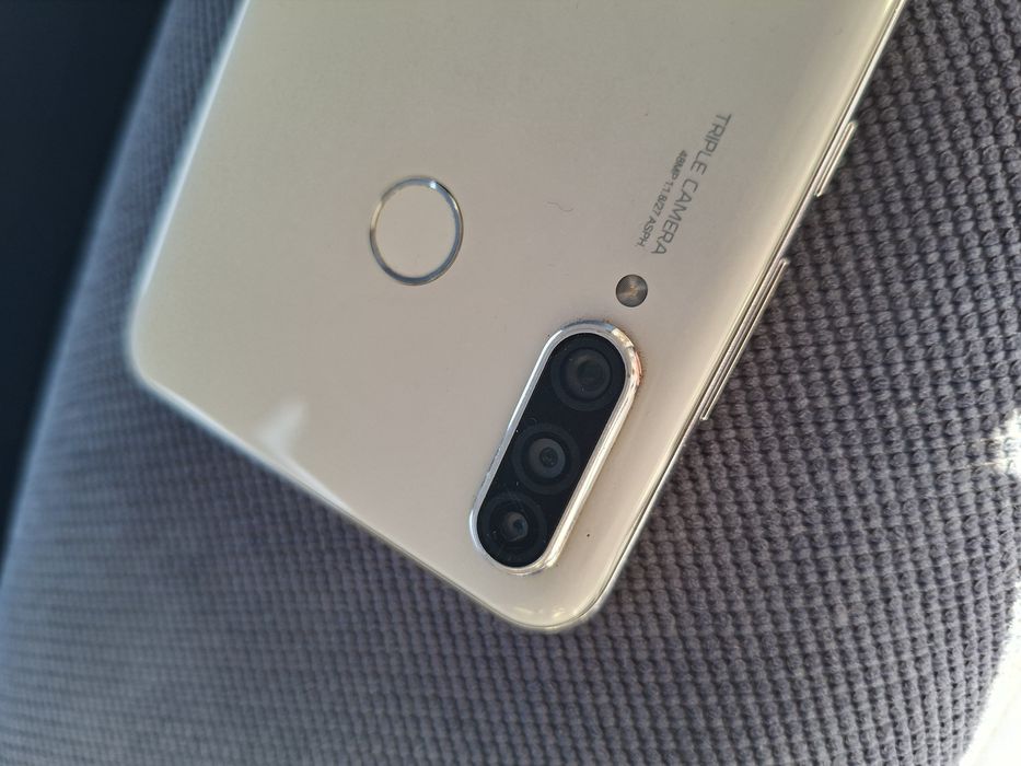 Telefon Huawei P30Lite