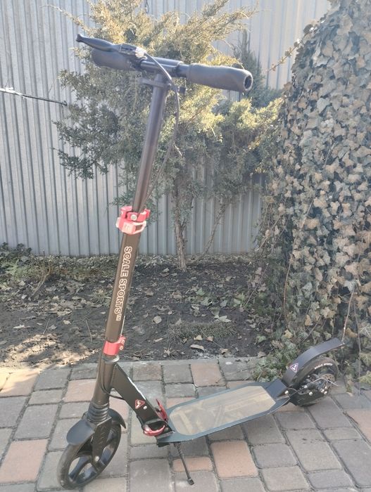 Продам Самокат Scale sports!!!