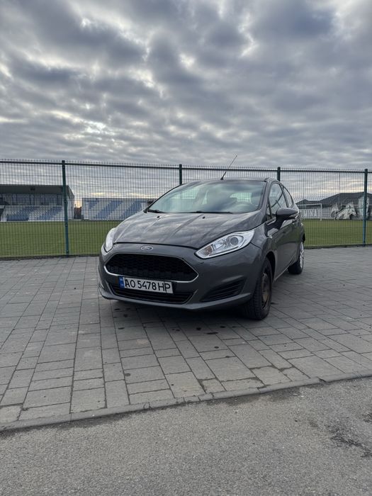 Ford Fiesta 2016 1.2 бензин 3 двері