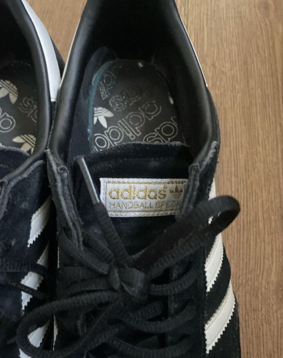 Adidas Spezial pretos