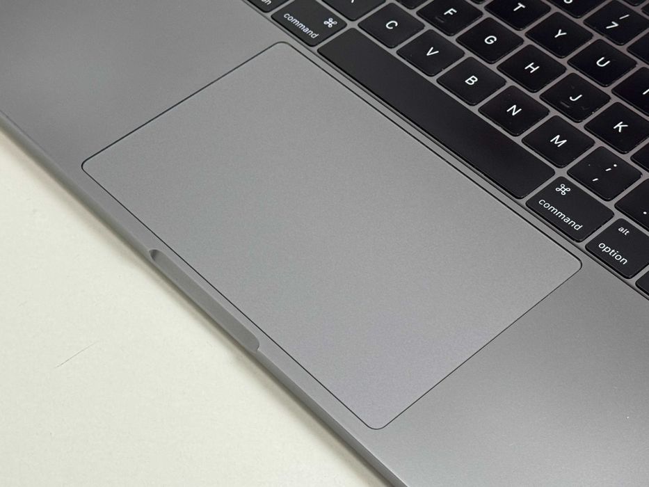 Apple MacBook Pro 13 2016 i5 8GB RAM 256GB SSD Nowa bateria