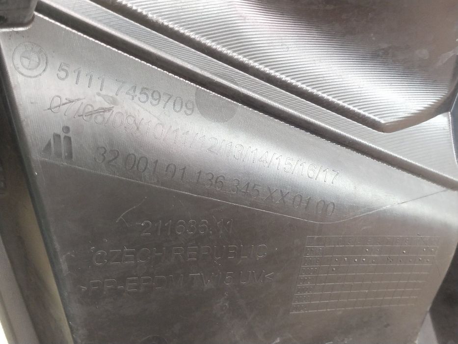 BMW 1 F40 2019- кронштейн туманки бампера переднего левый 51117459713